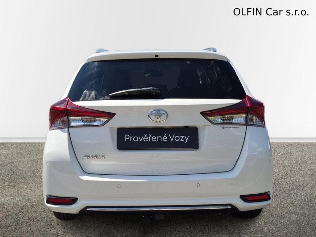 2017 Toyota AURIS - 8