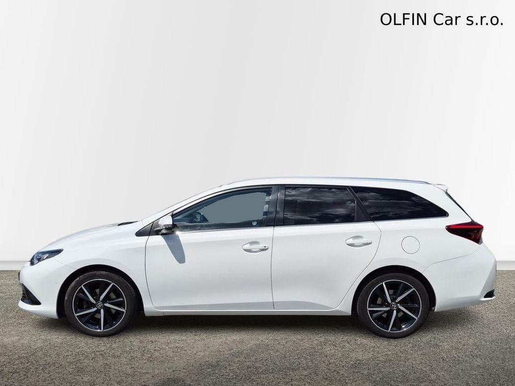 2017 Toyota AURIS - 5