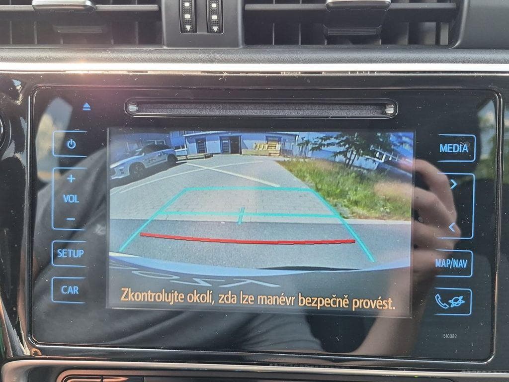 2017 Toyota AURIS - 19
