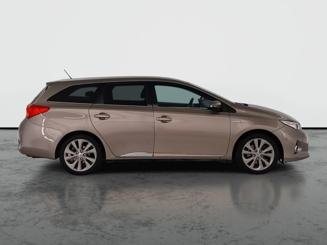 2014 Toyota AURIS - 12