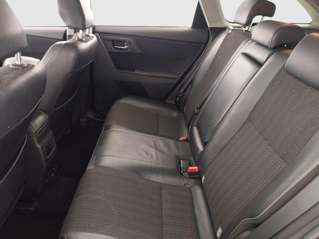 2014 Toyota AURIS - 22