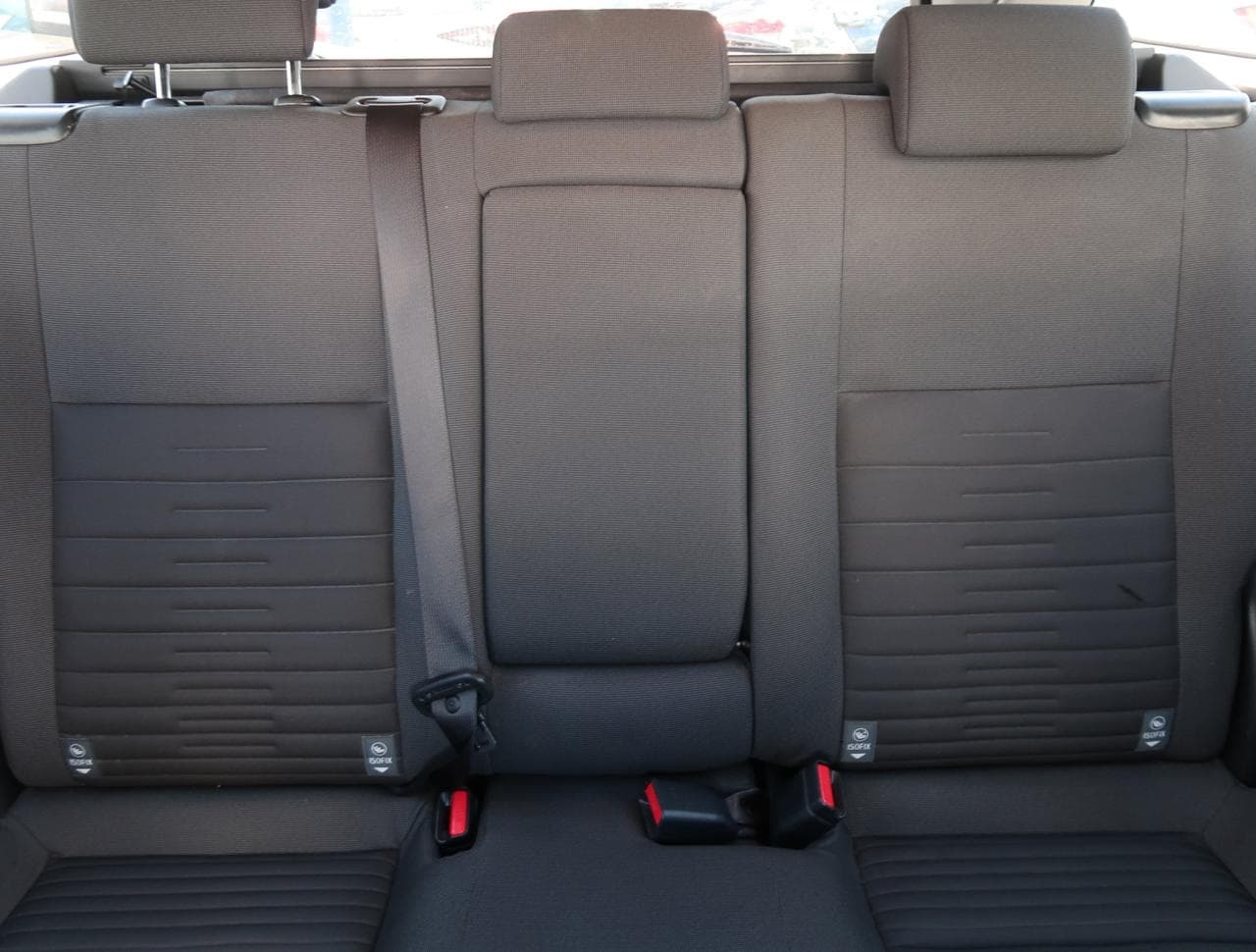 2015 Toyota AURIS - 14