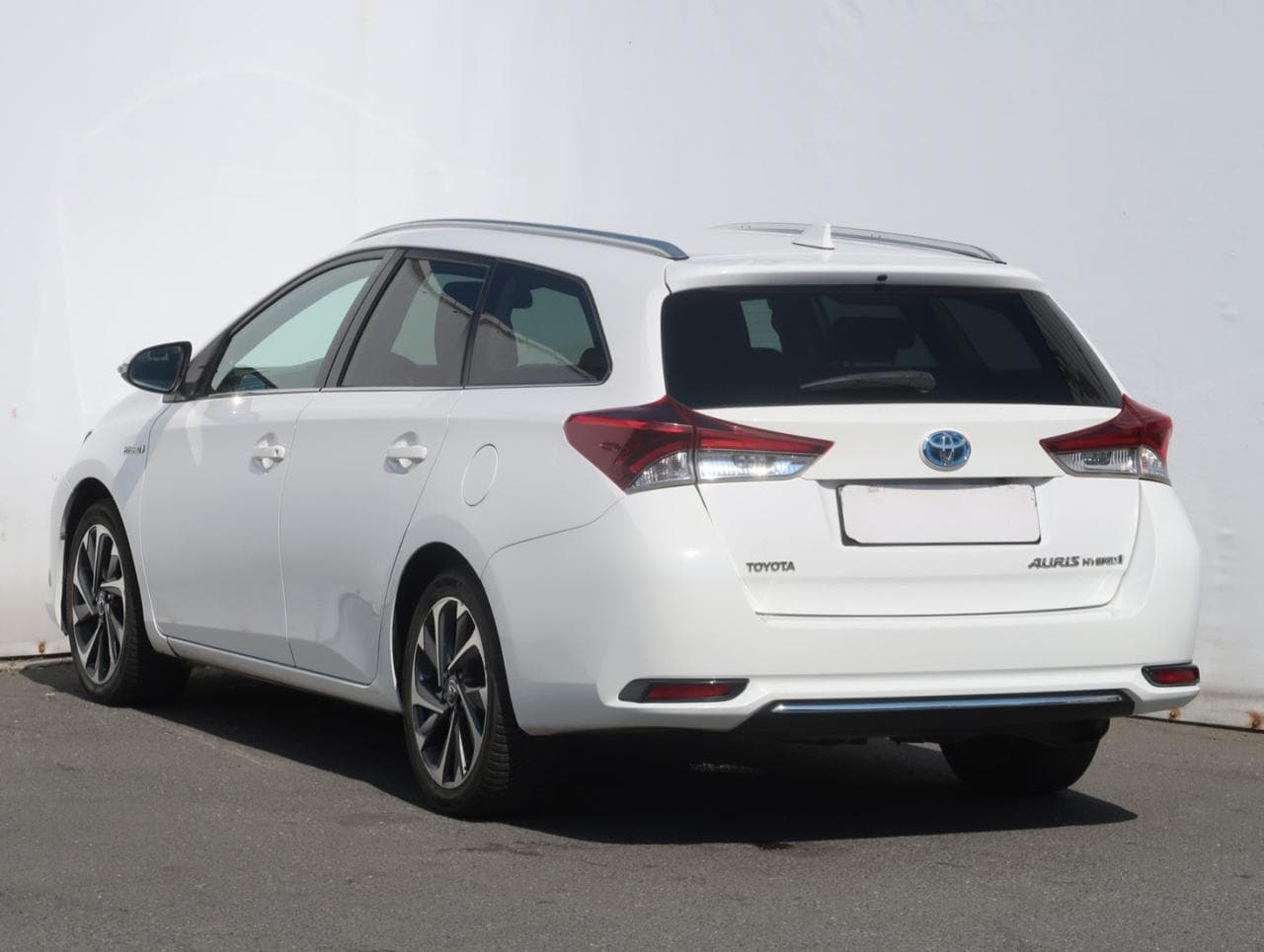 2015 Toyota AURIS - 5