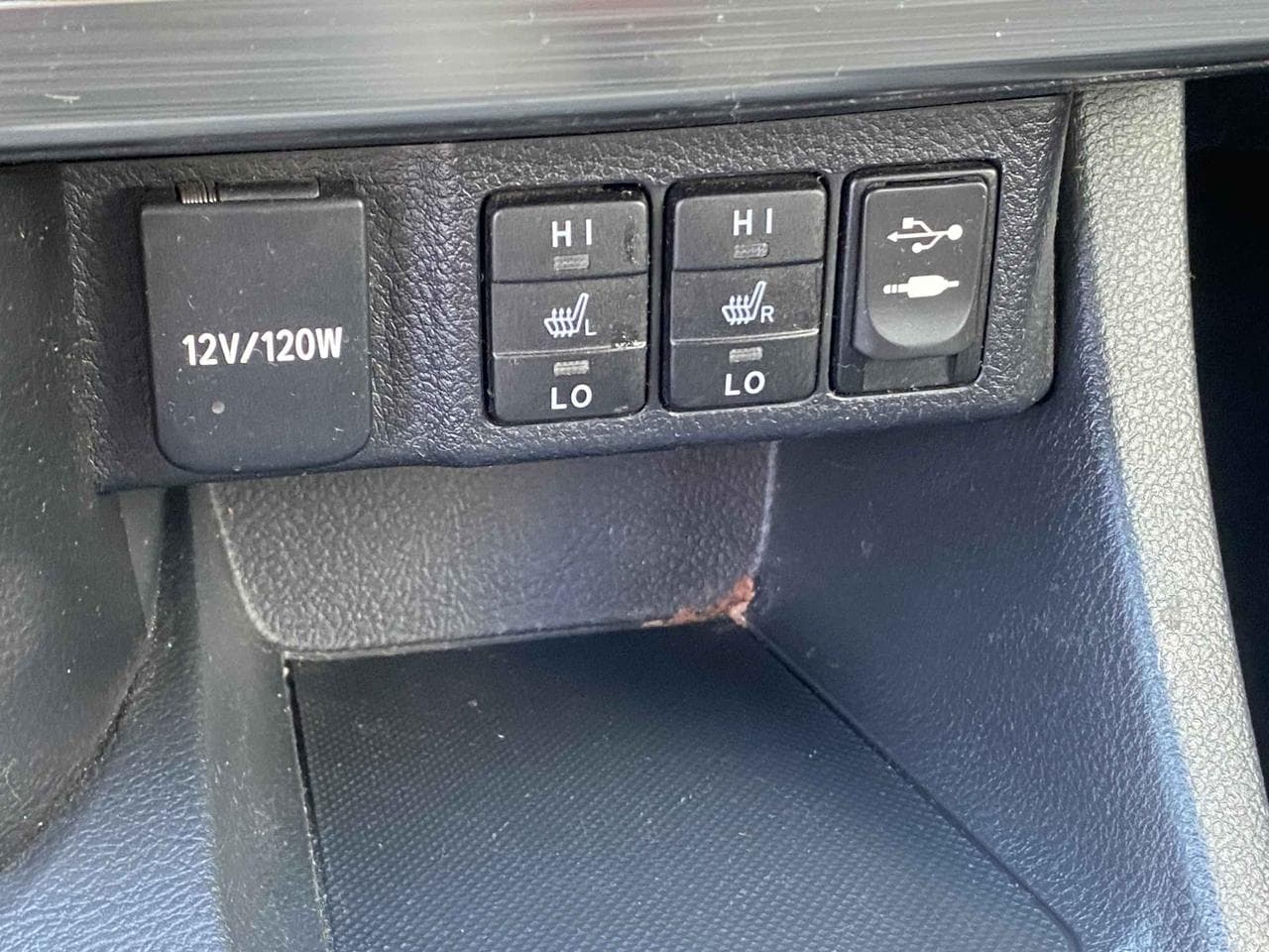 2013 Toyota AURIS - 15