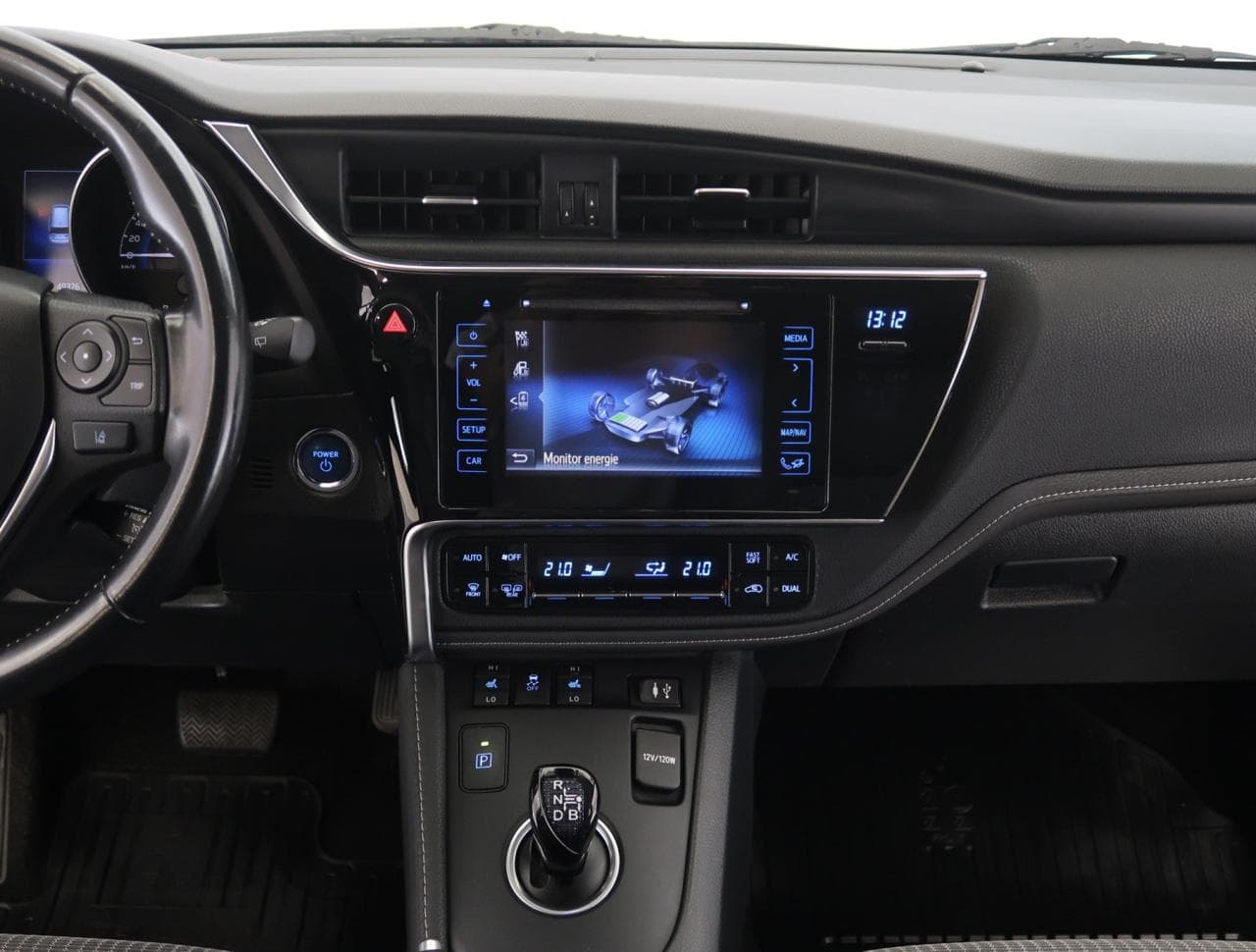 2018 Toyota AURIS - 18