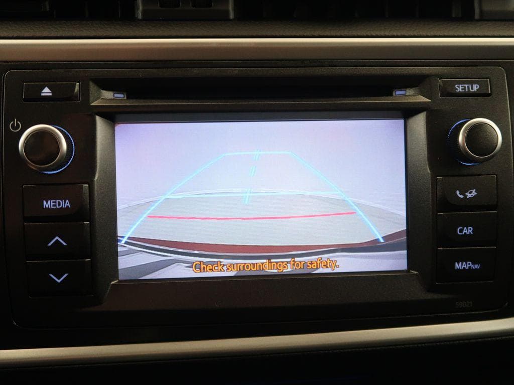 2013 Toyota AURIS - 20