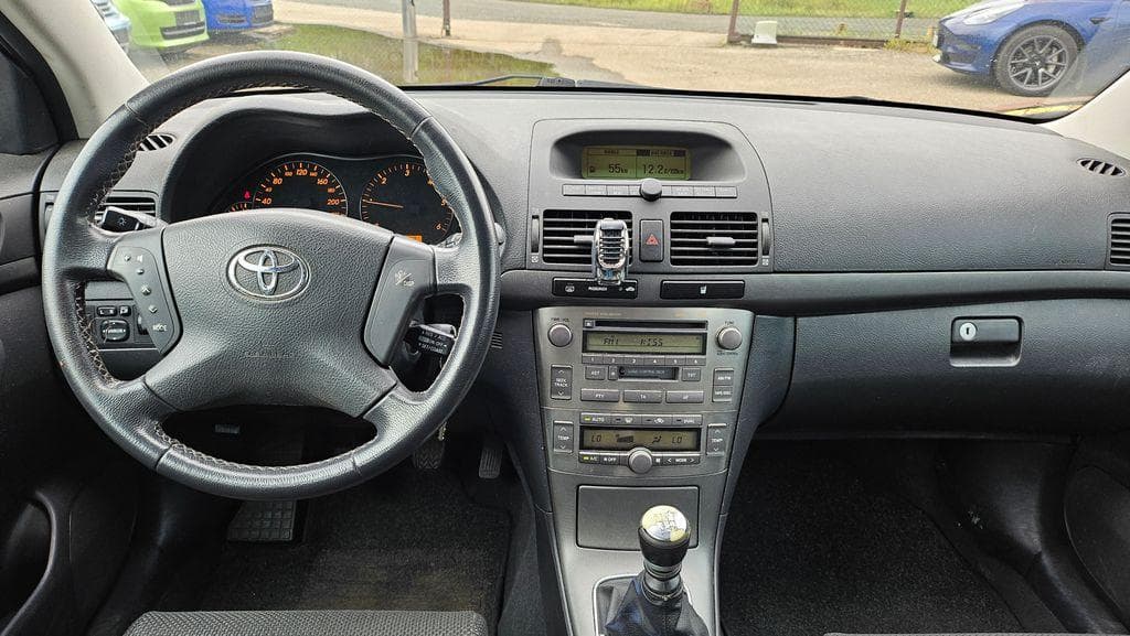 2006 Toyota Avensis - 9