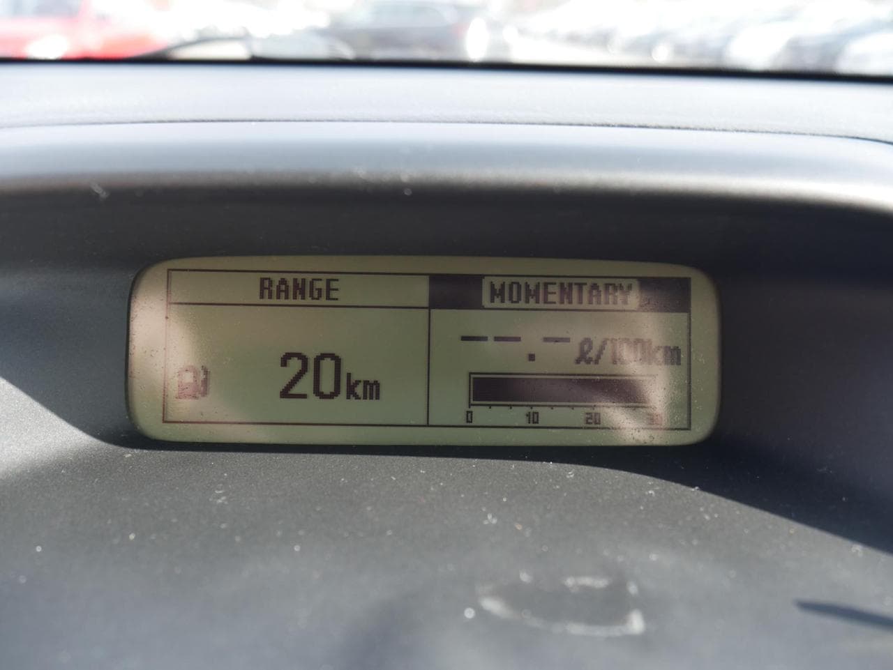 2005 Toyota Avensis - 16