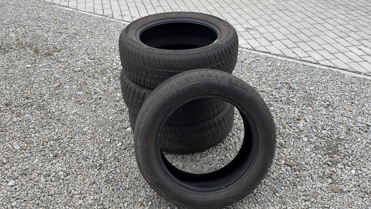 2012 Toyota Avensis - 16