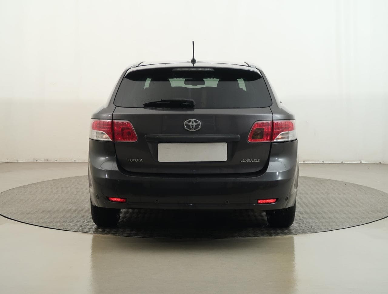 2011 Toyota AVENSIS - 6