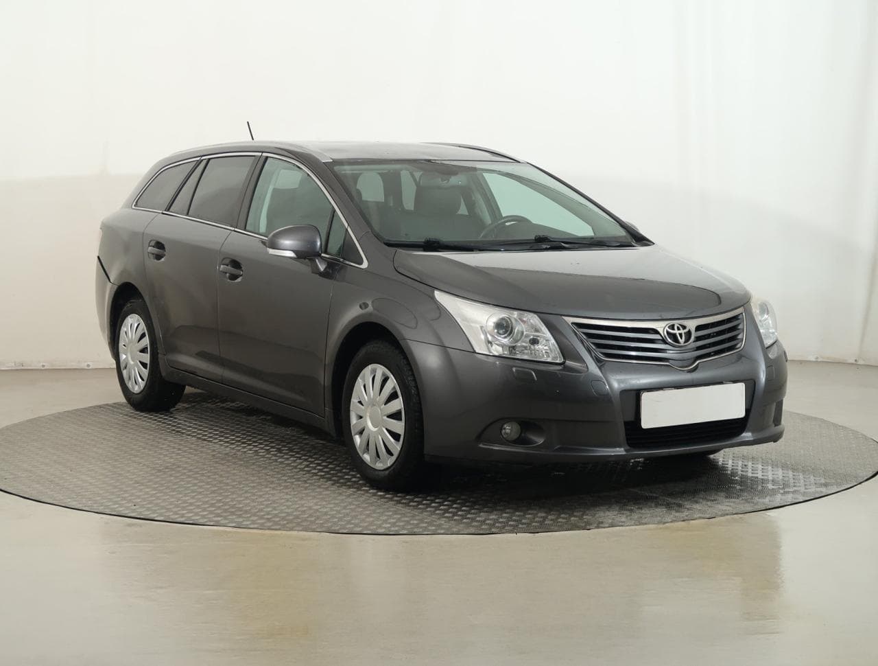 2011 Toyota AVENSIS