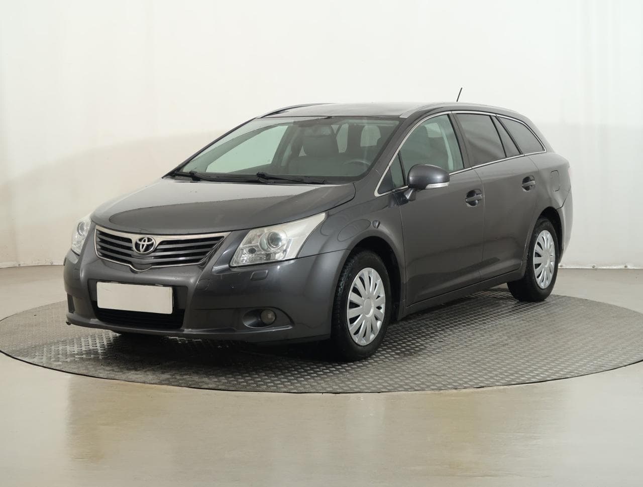 2011 Toyota AVENSIS - 3