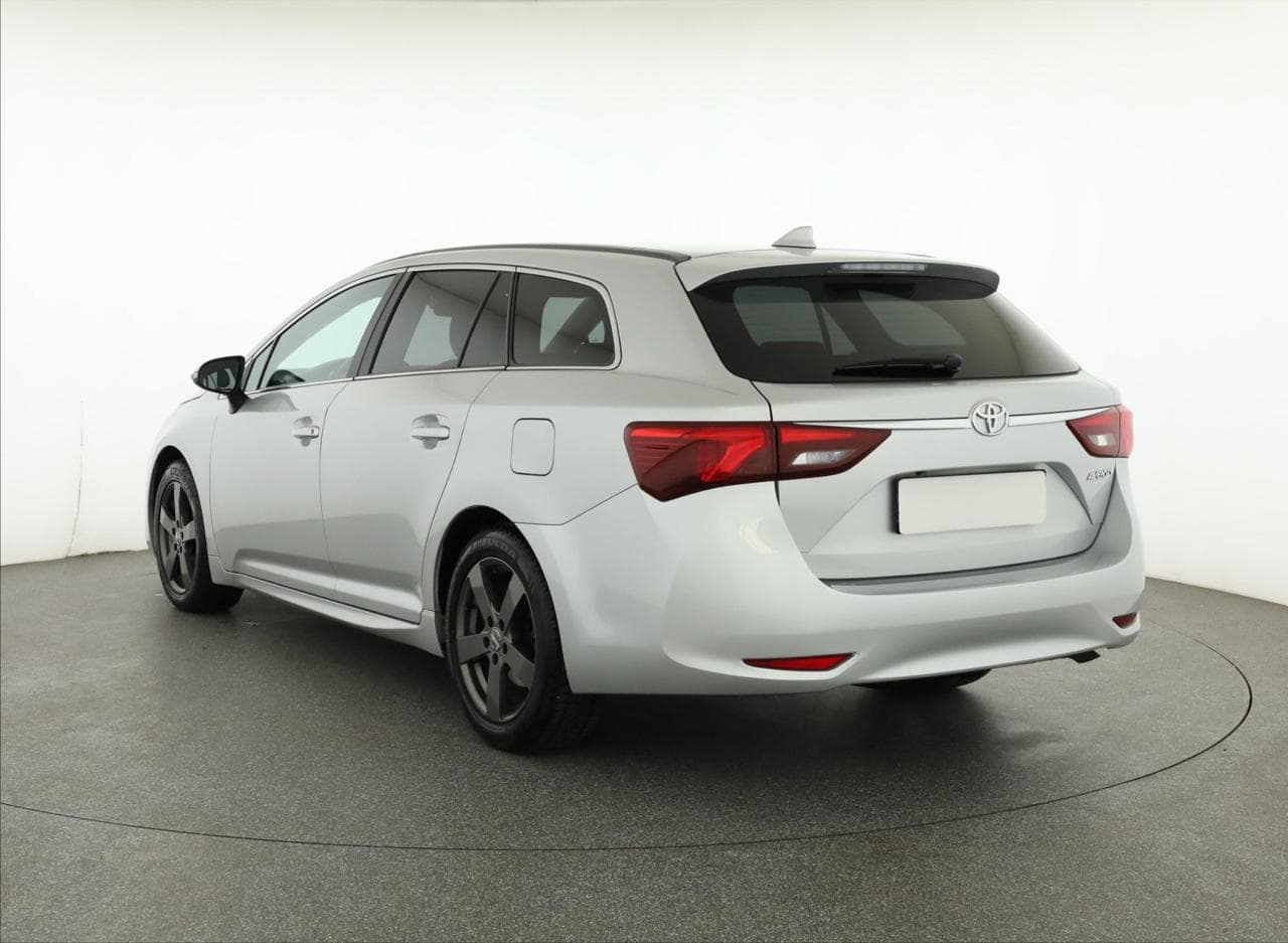 2017 Toyota AVENSIS - 5