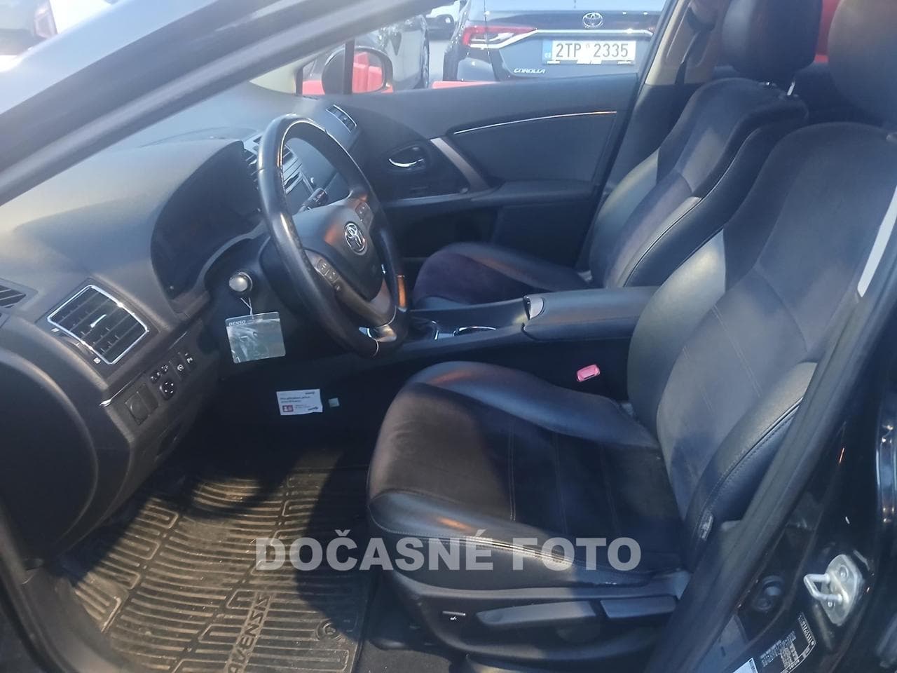 2013 Toyota AVENSIS - 3