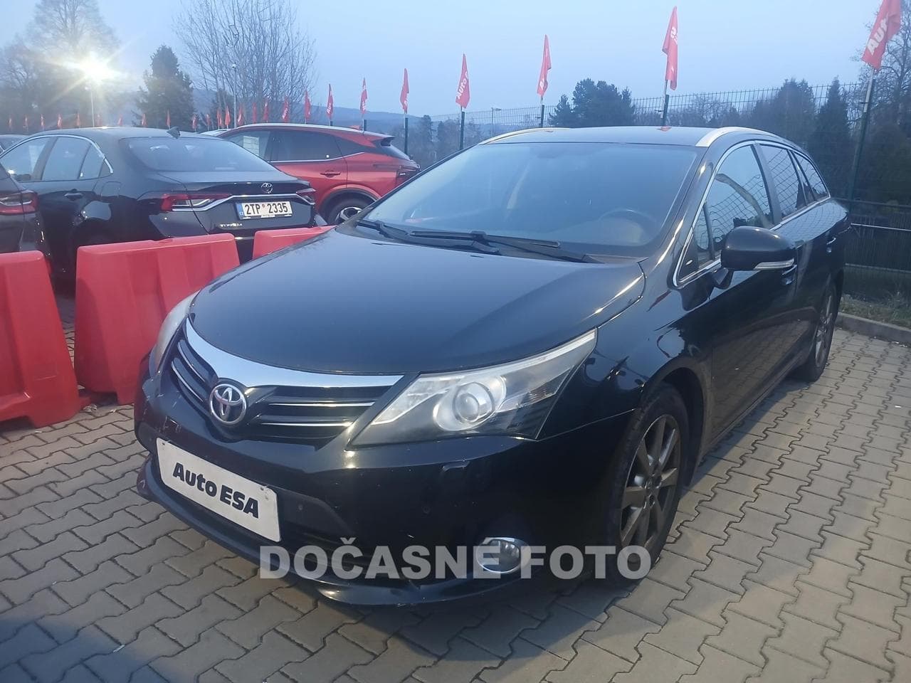 2013 Toyota AVENSIS