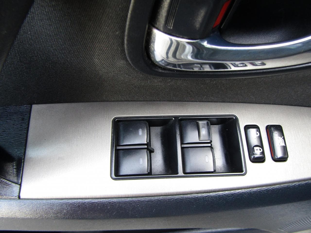 2010 Toyota AVENSIS - 18
