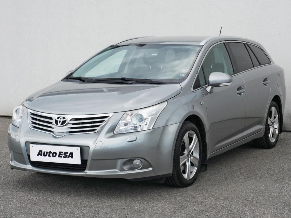 2010 Toyota AVENSIS - 5