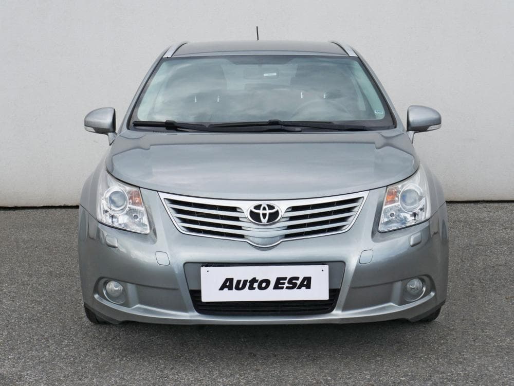 2010 Toyota AVENSIS - 3