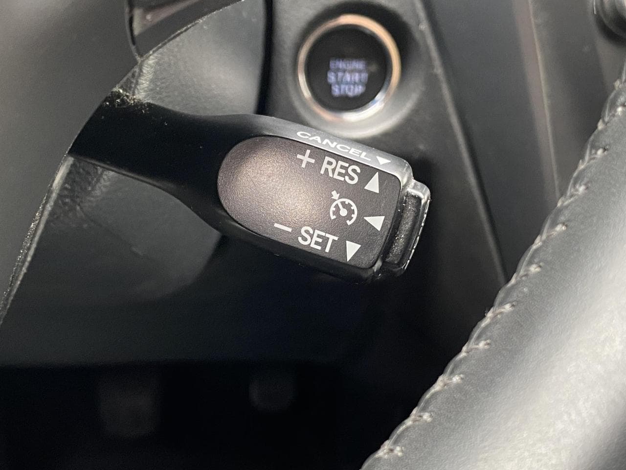 2016 Toyota AVENSIS - 13