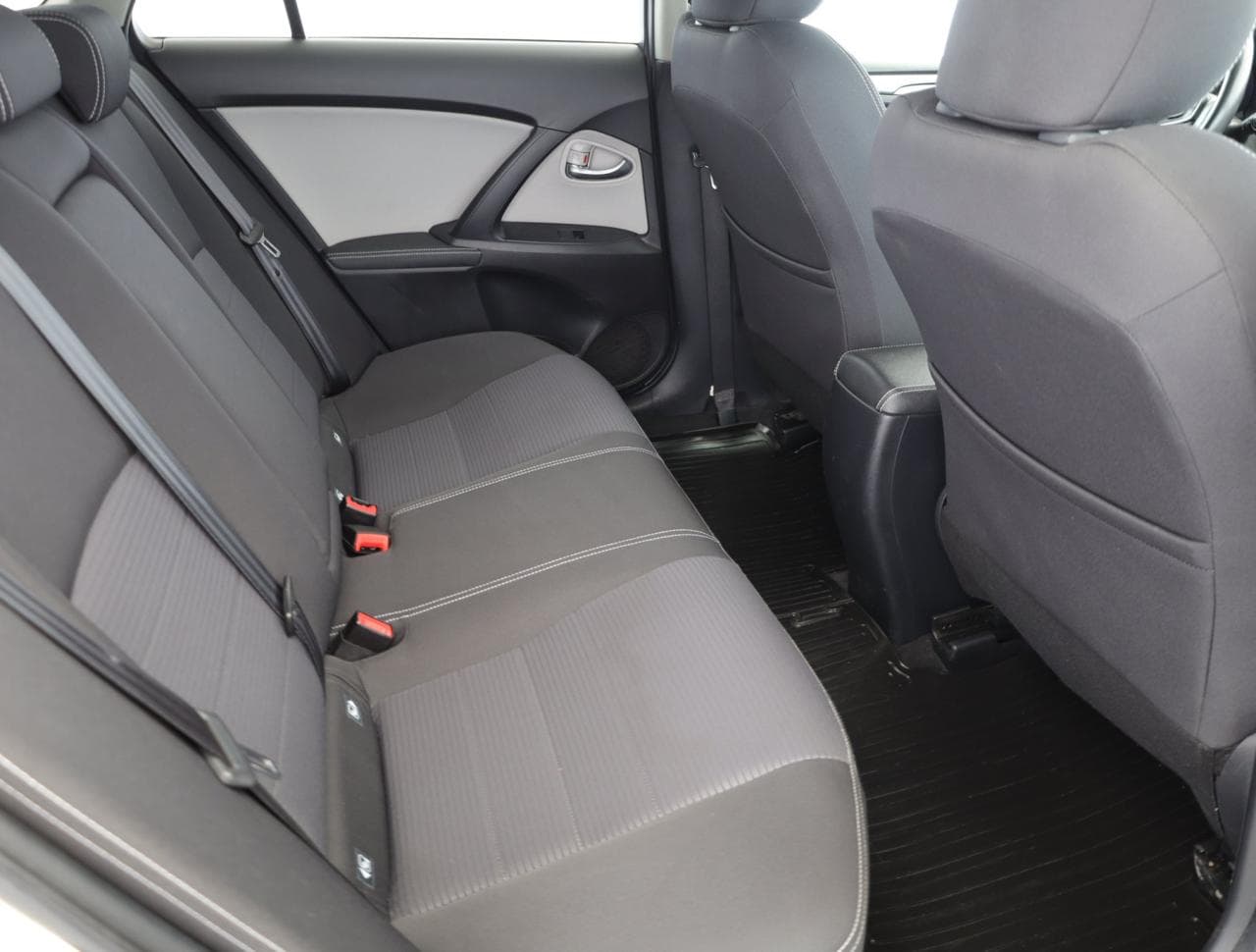 2018 Toyota AVENSIS - 16