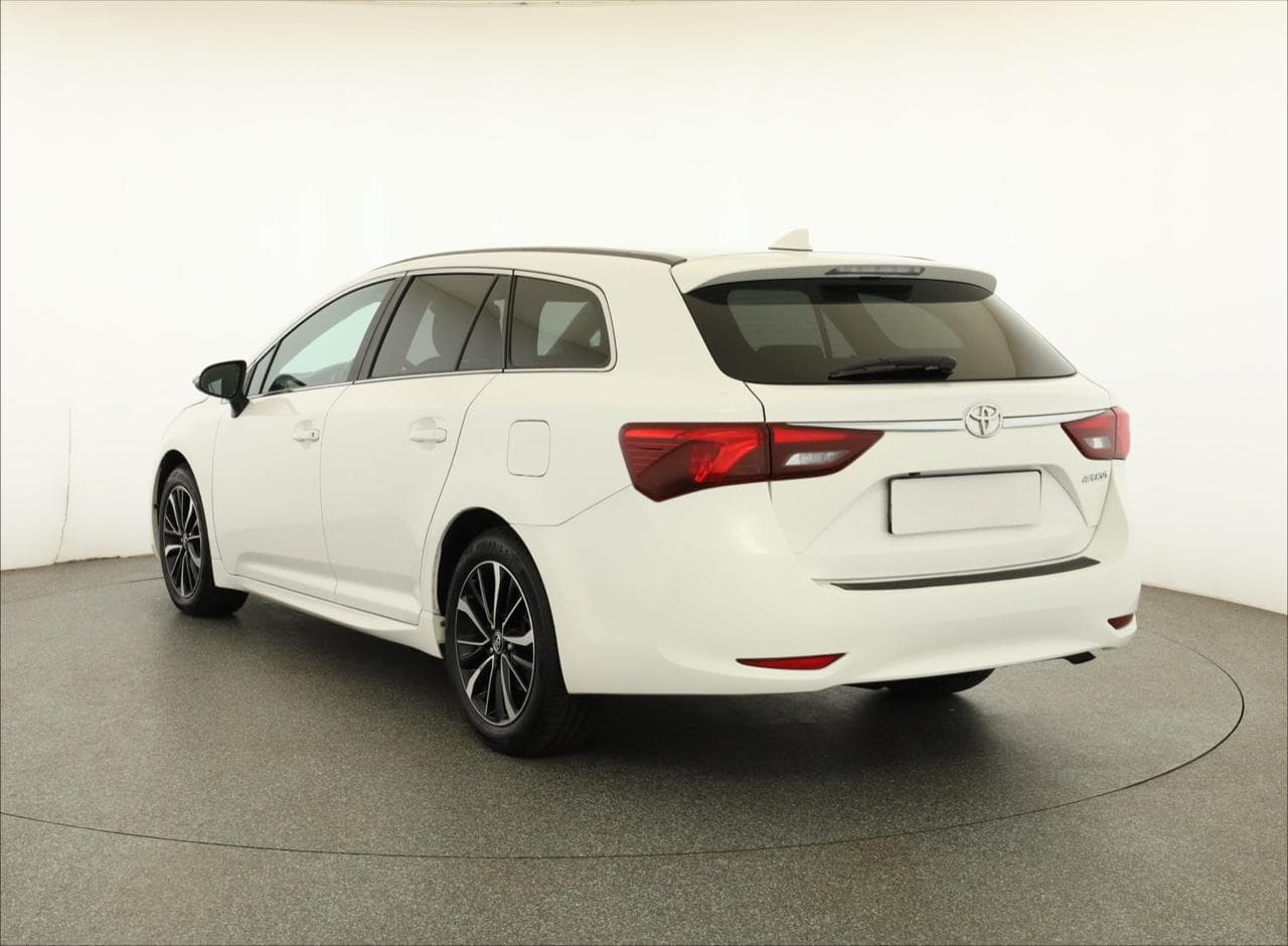 2018 Toyota AVENSIS - 7