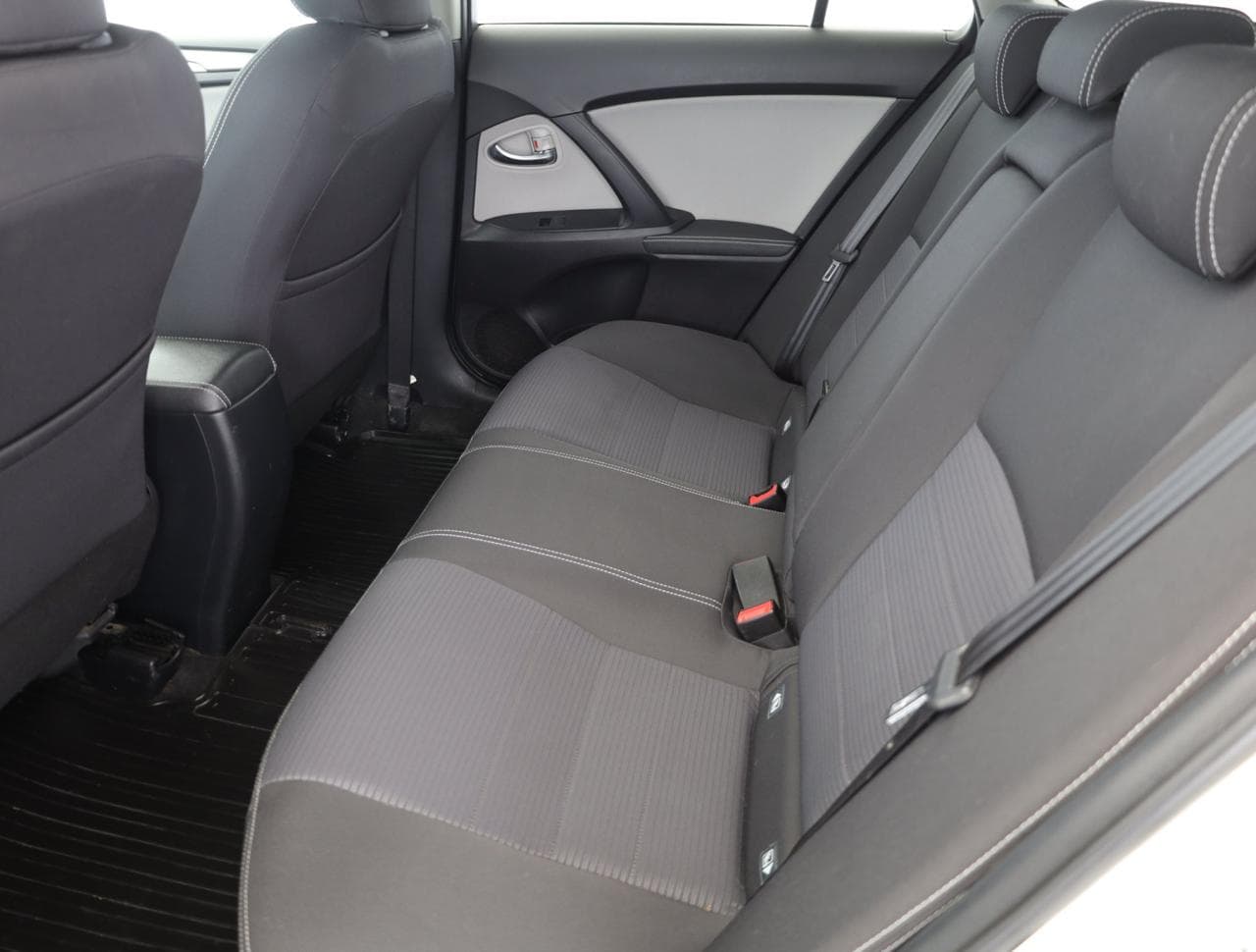 2018 Toyota AVENSIS - 18