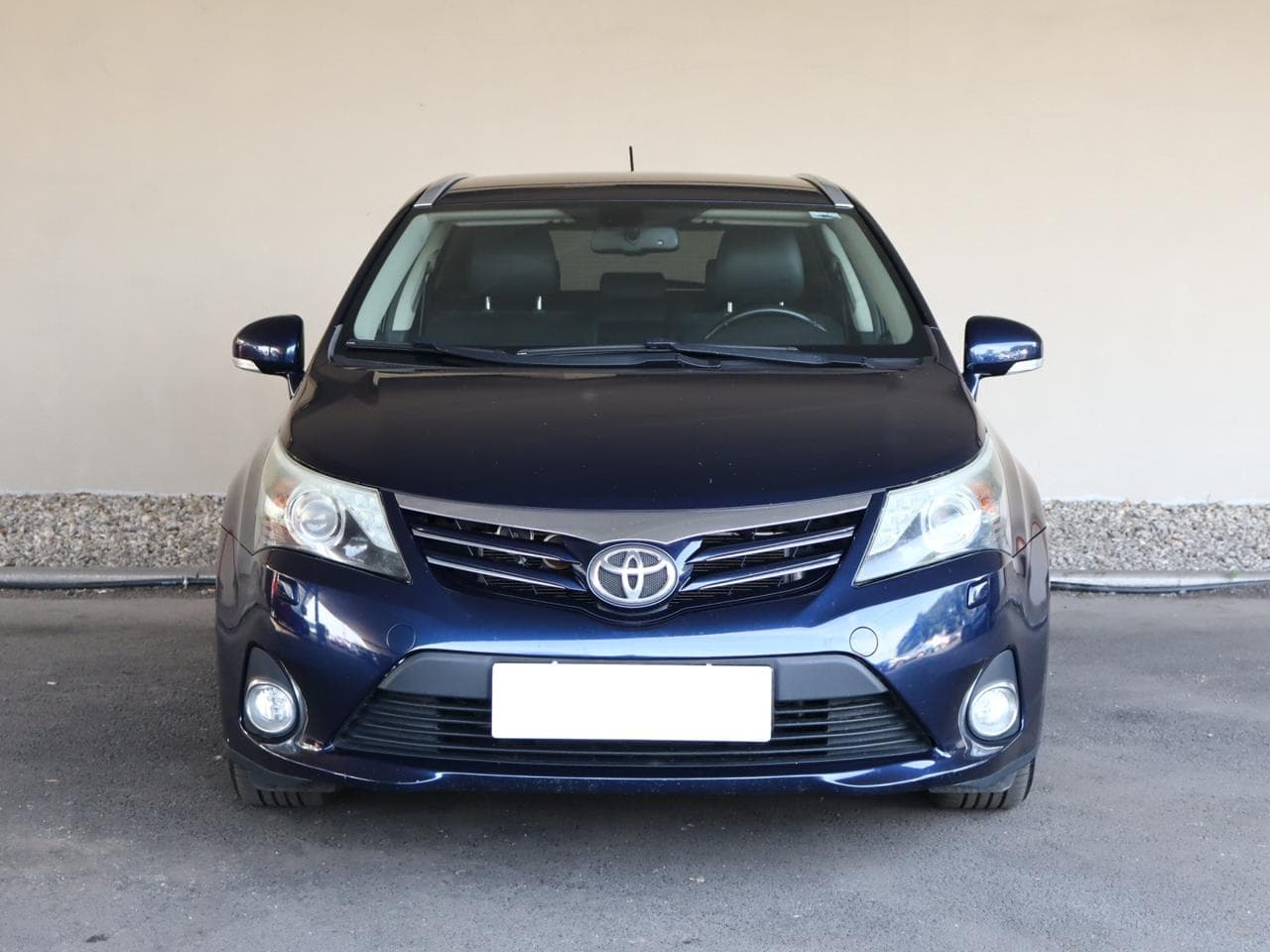 2012 Toyota AVENSIS - 2