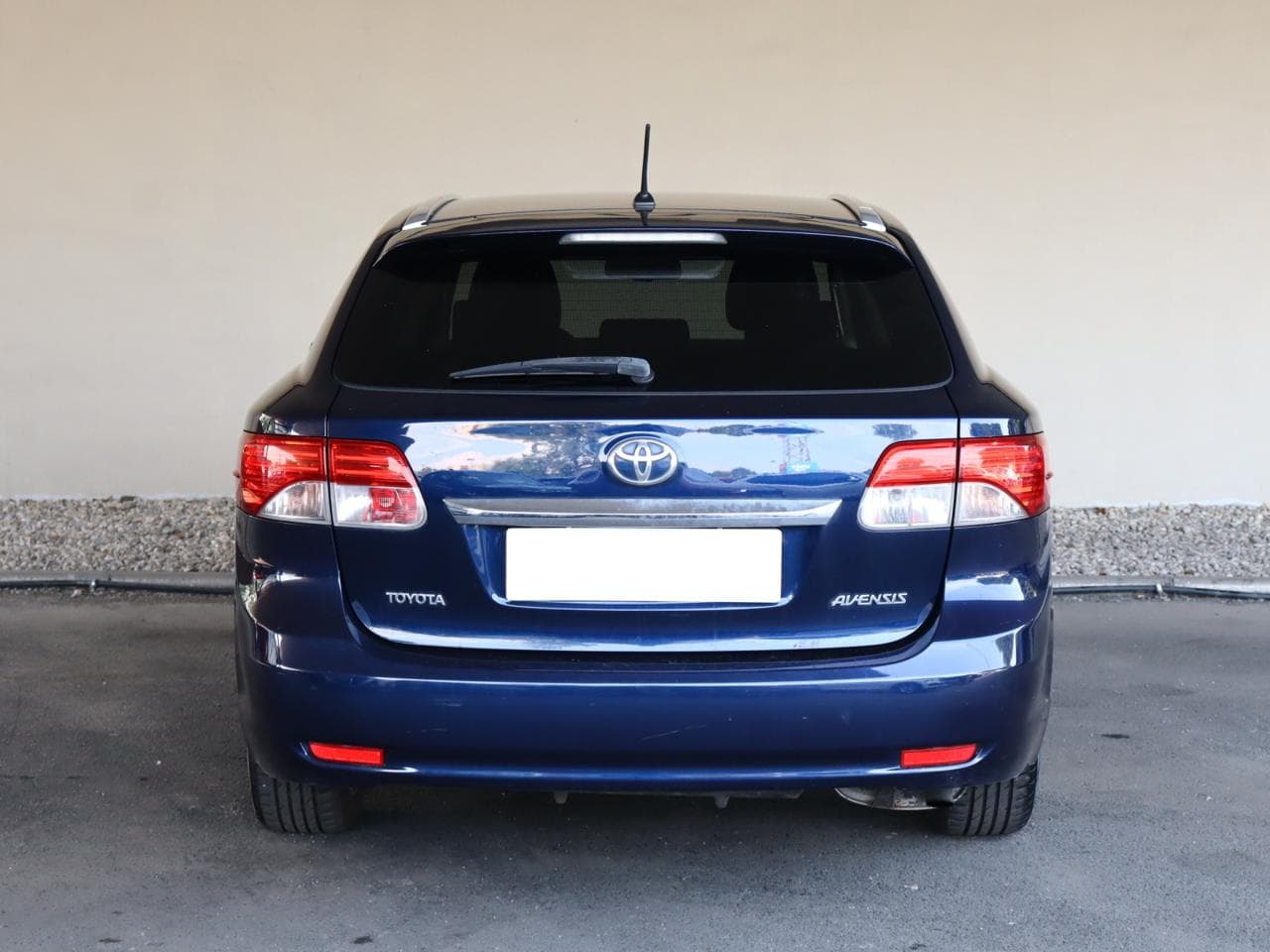 2012 Toyota AVENSIS - 6