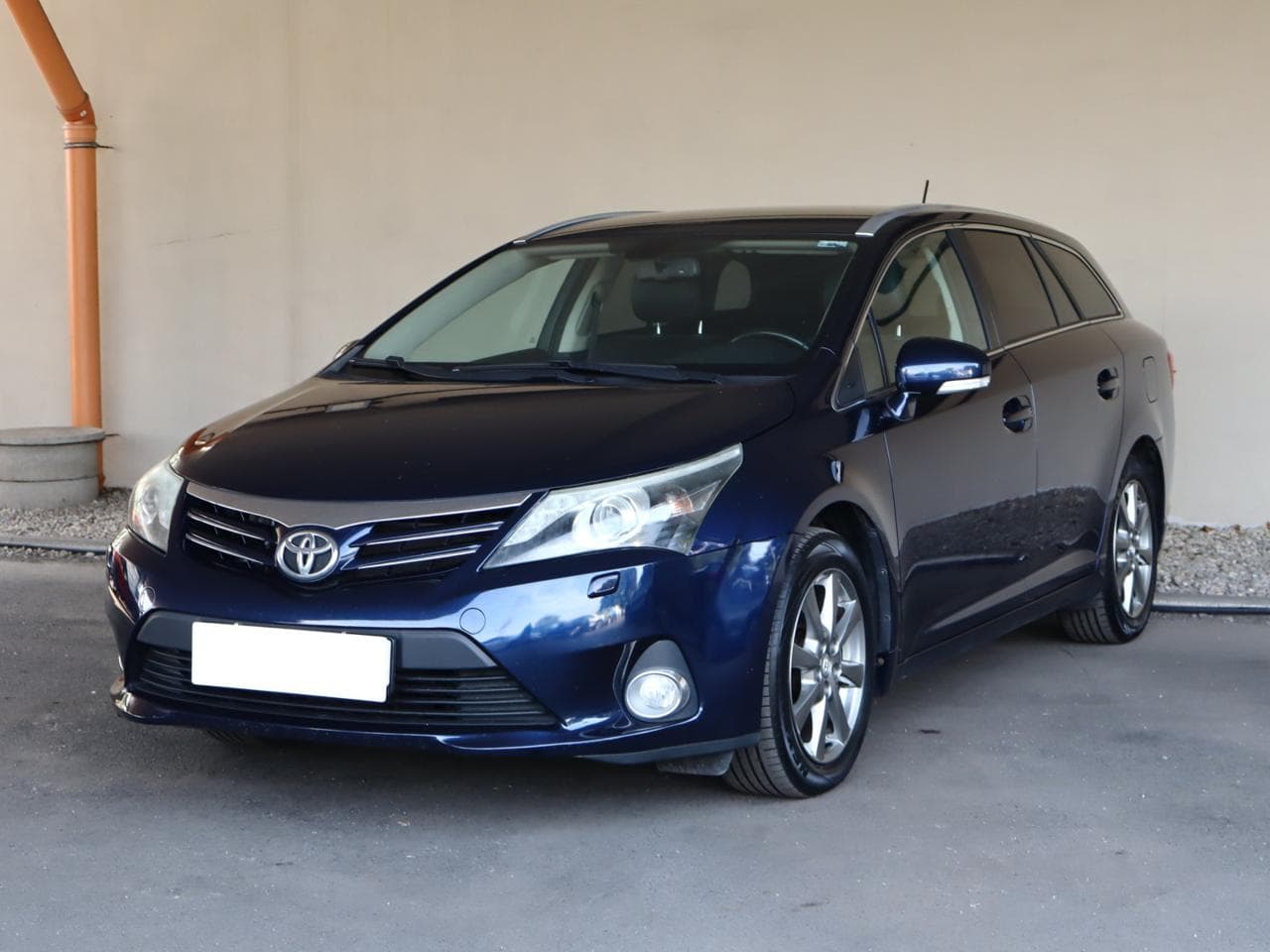 2012 Toyota AVENSIS - 3