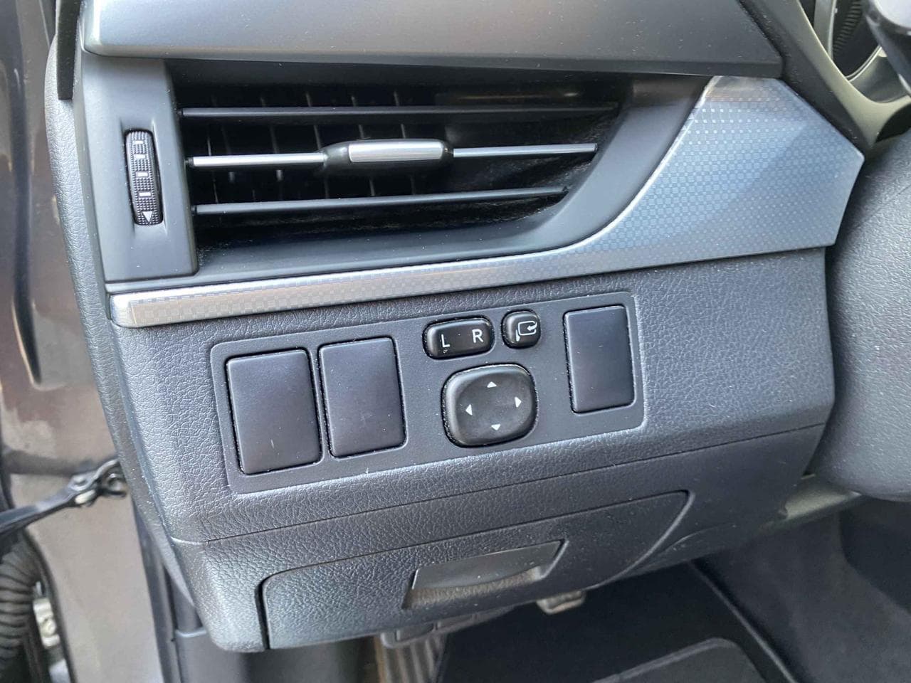 2018 Toyota AVENSIS - 15