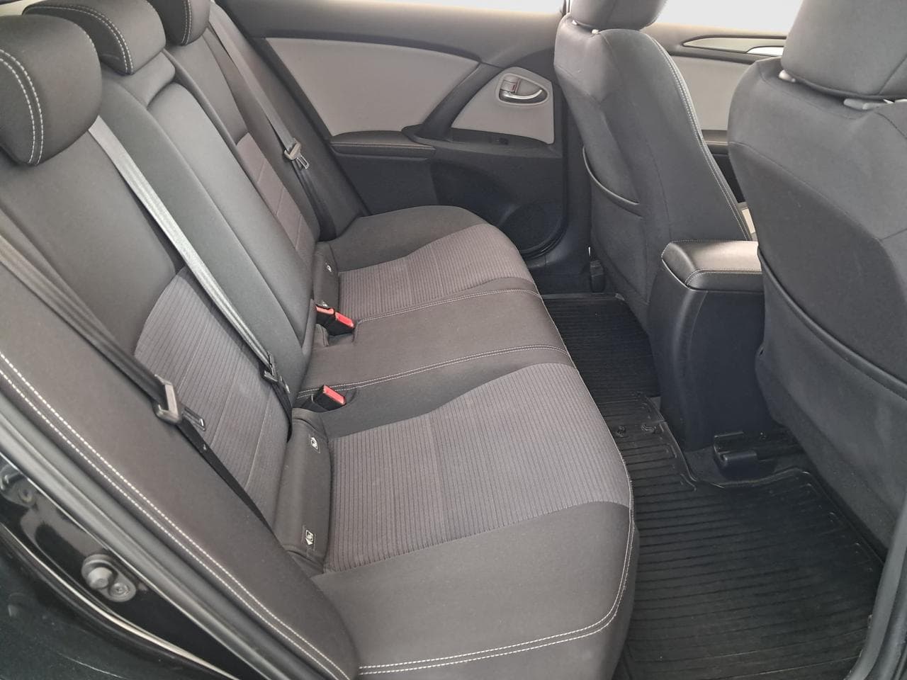2017 Toyota AVENSIS - 13