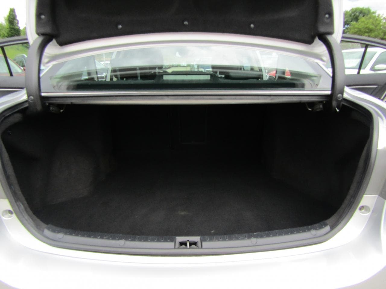 2013 Toyota AVENSIS - 7