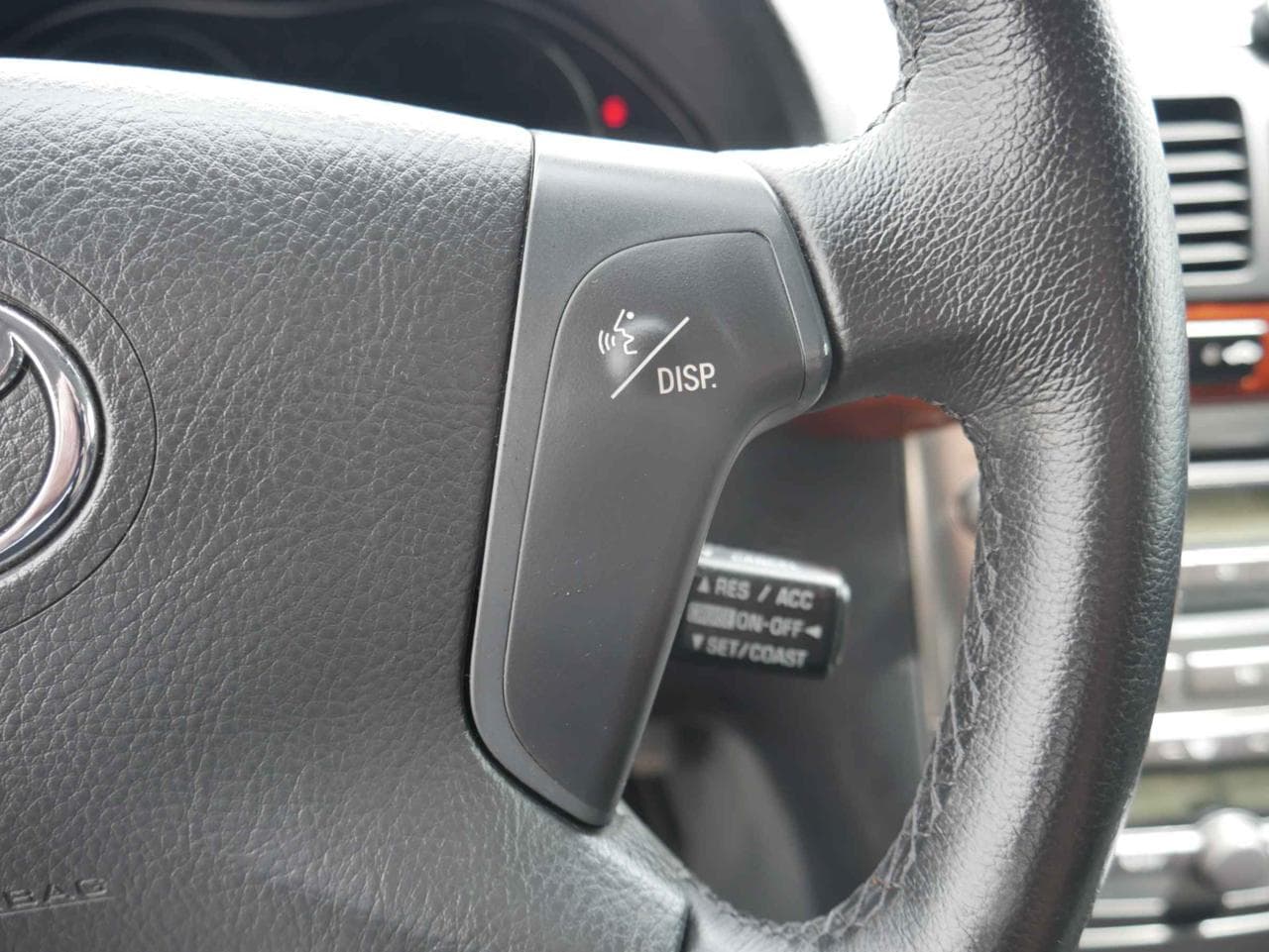 2005 Toyota AVENSIS - 15