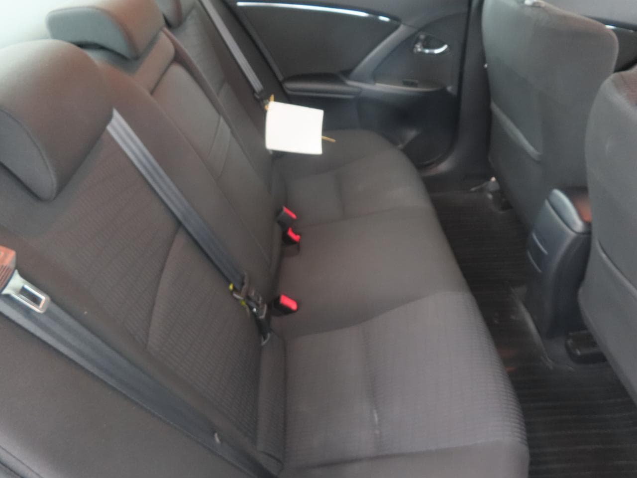 2009 Toyota AVENSIS - 13