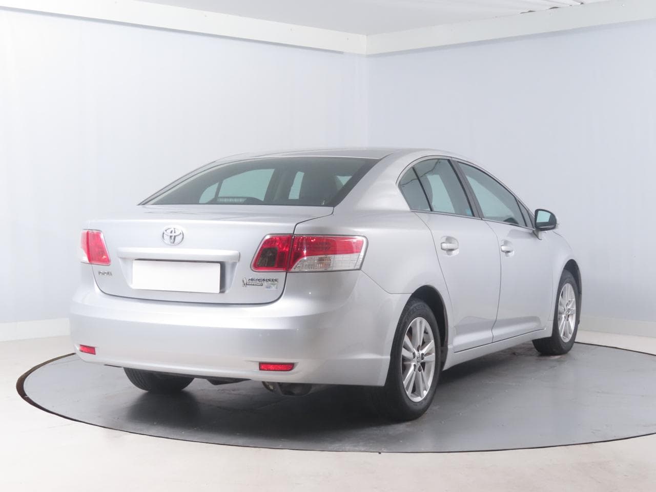 2009 Toyota AVENSIS - 7