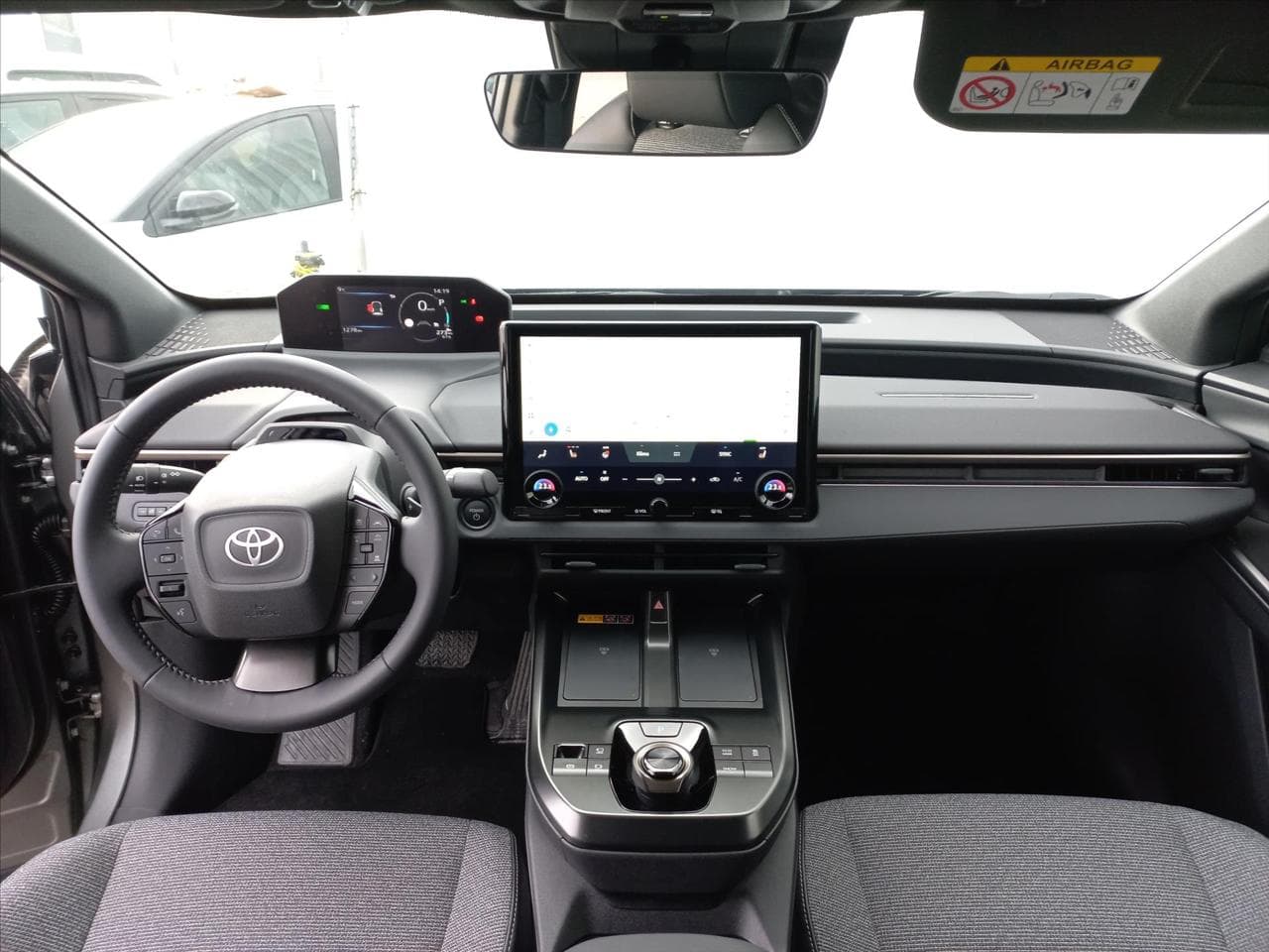 2025 Toyota Bz4x - 13