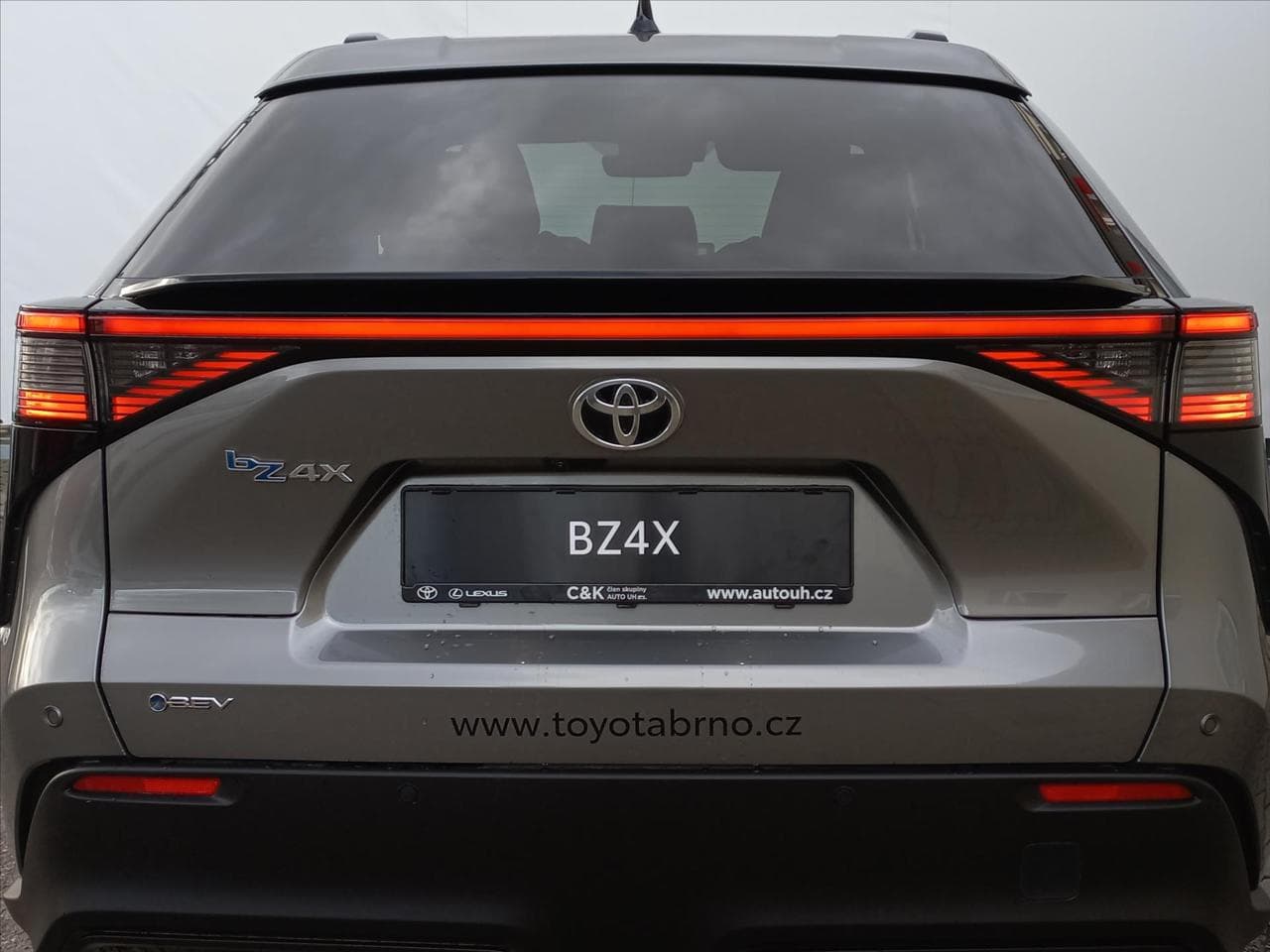 2025 Toyota Bz4x - 3