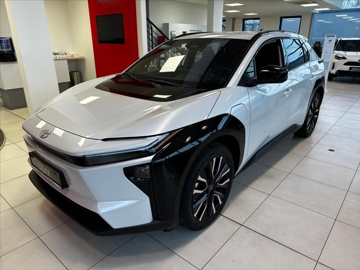 Toyota bZ4X Executive SUV