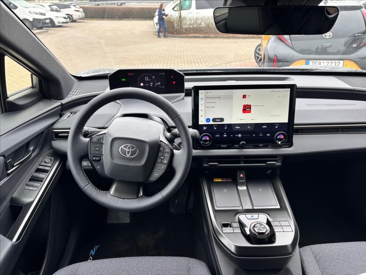 2026 Toyota Bz4x - 11