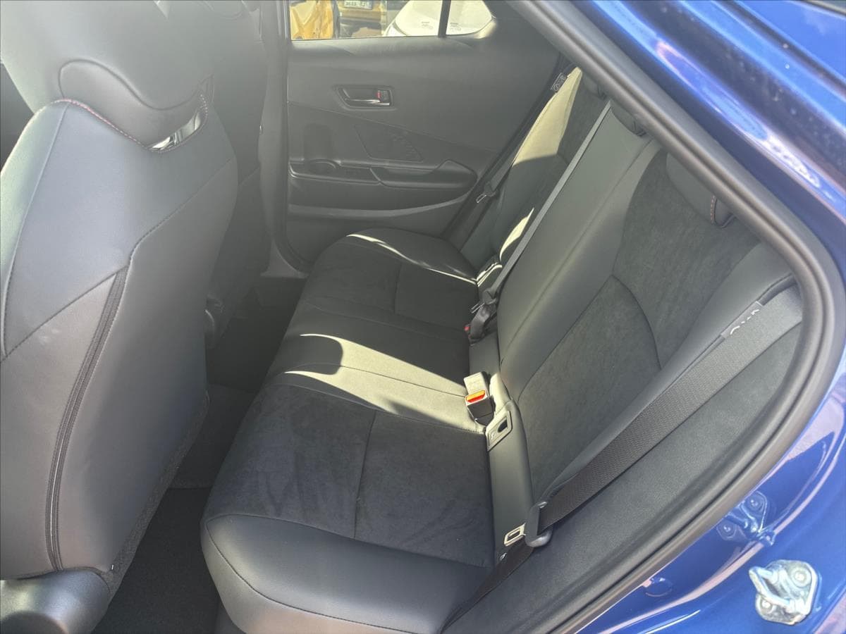 2026 Toyota C-Hr - 7