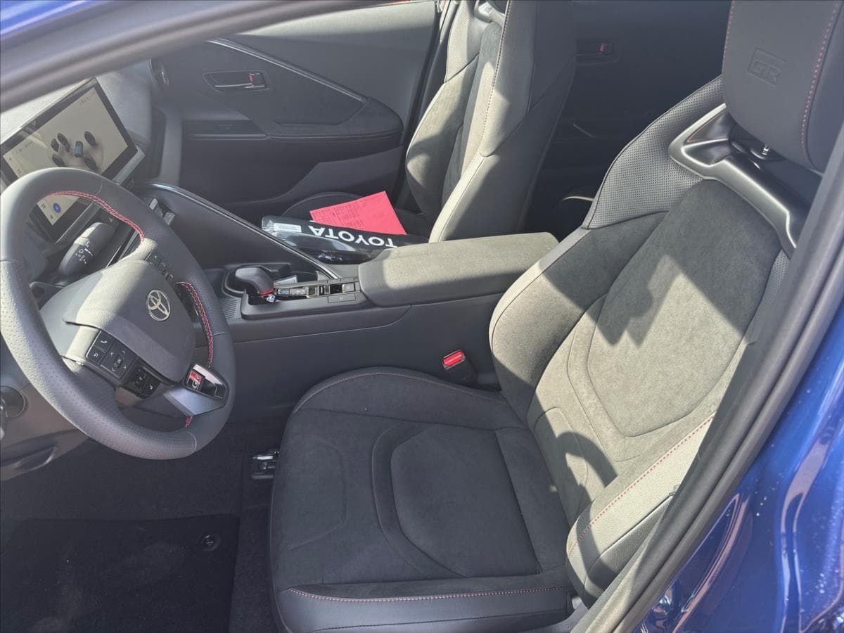 2026 Toyota C-Hr - 6