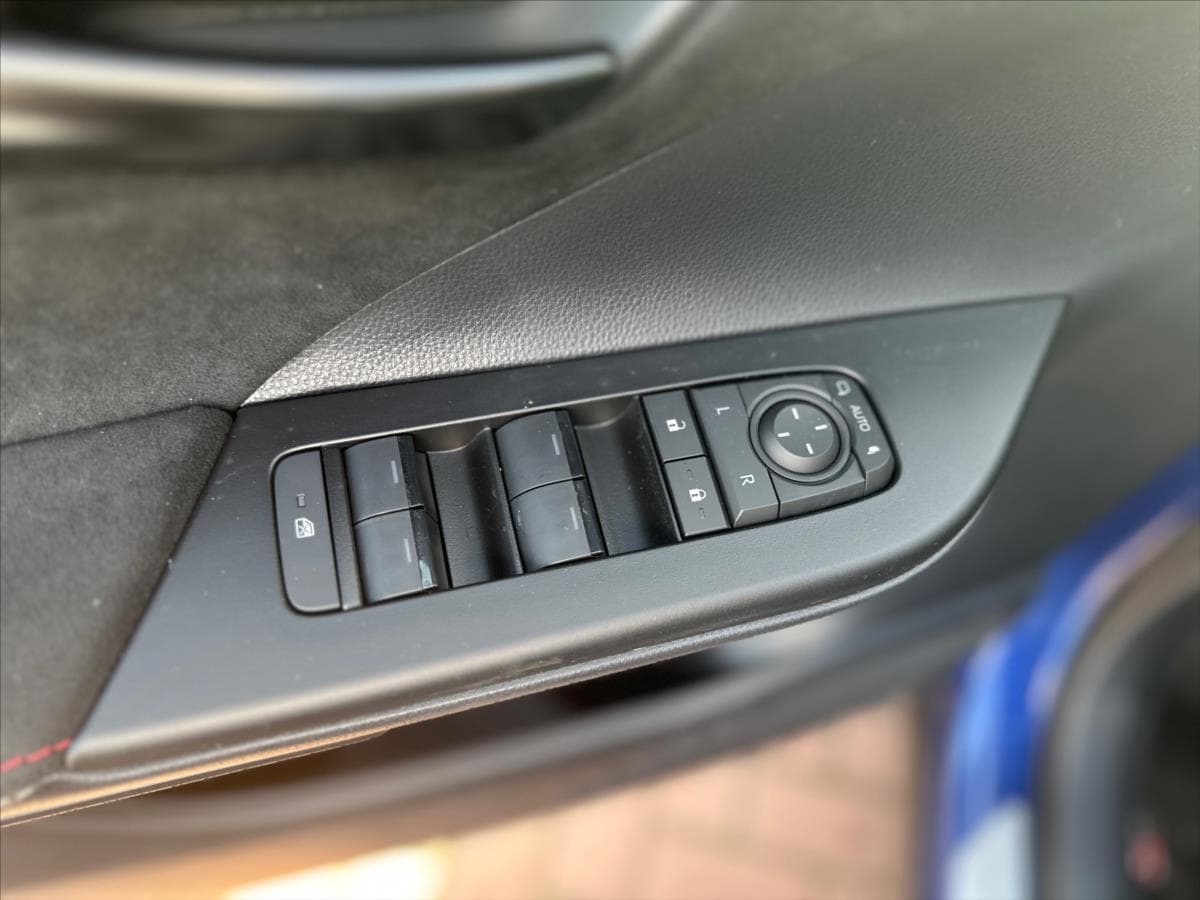 2026 Toyota C-Hr - 15