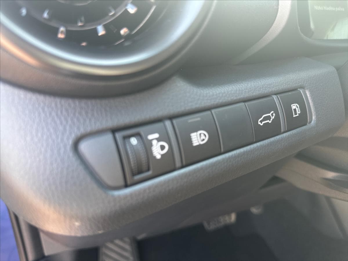 2026 Toyota C-Hr - 16