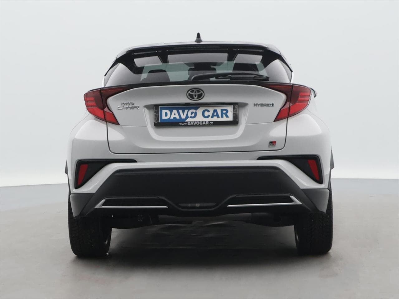 2022 Toyota C-HR - 8