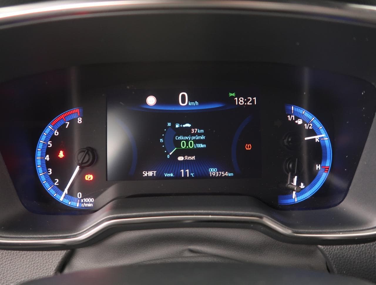 2019 Toyota COROLLA - 17