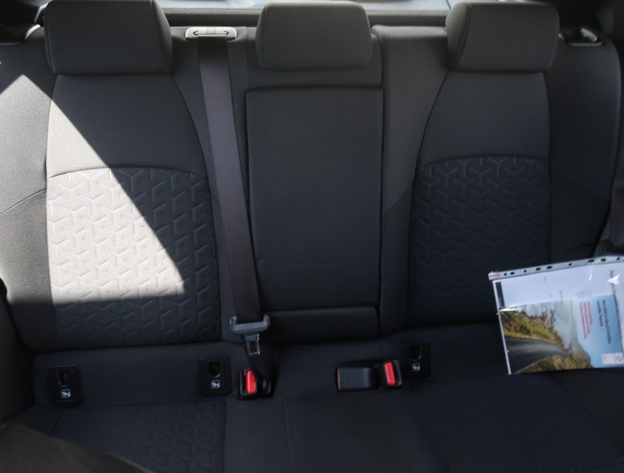 2019 Toyota COROLLA - 14