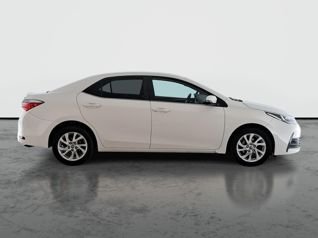 2017 Toyota COROLLA - 8