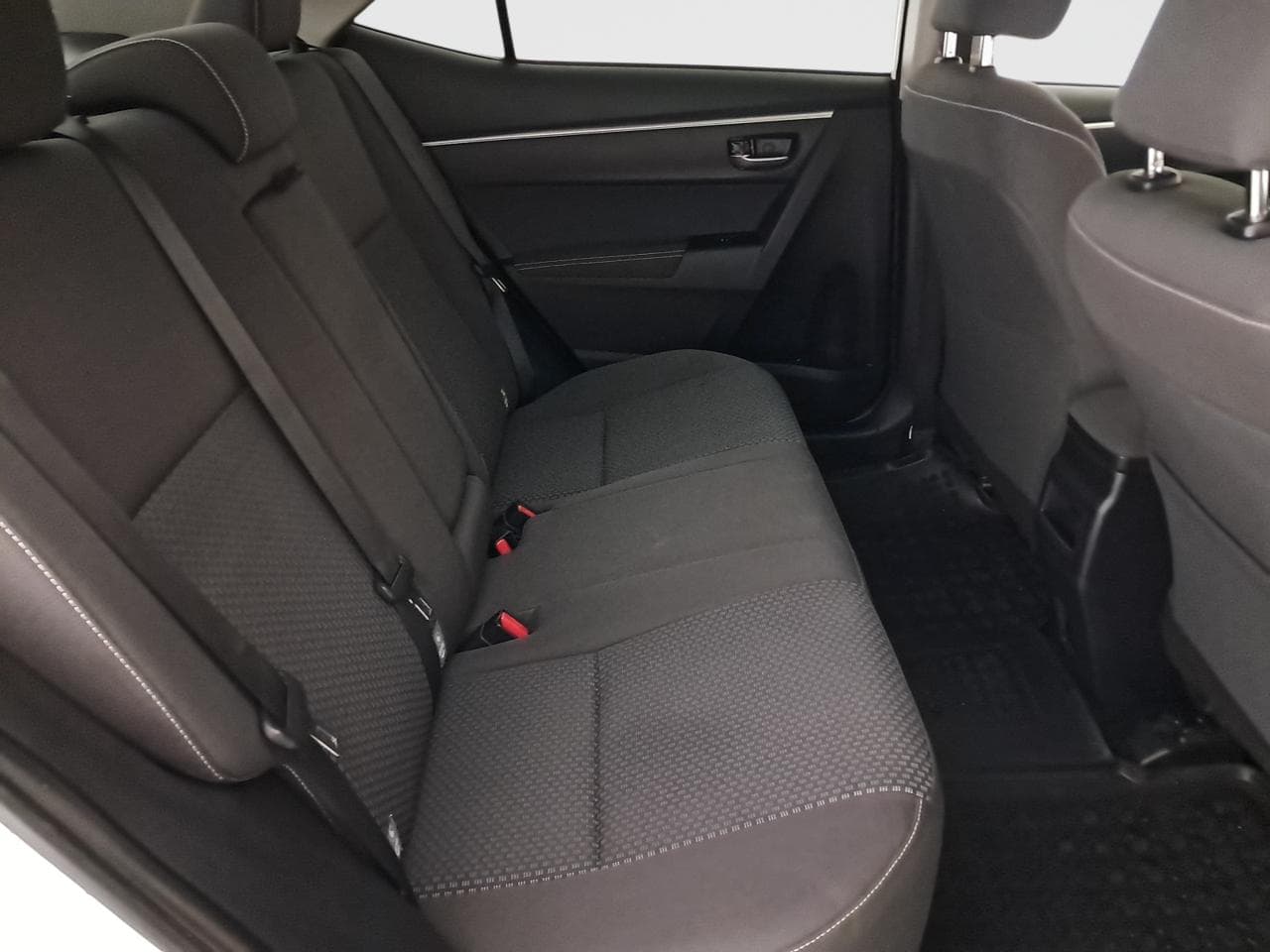 2017 Toyota COROLLA - 13