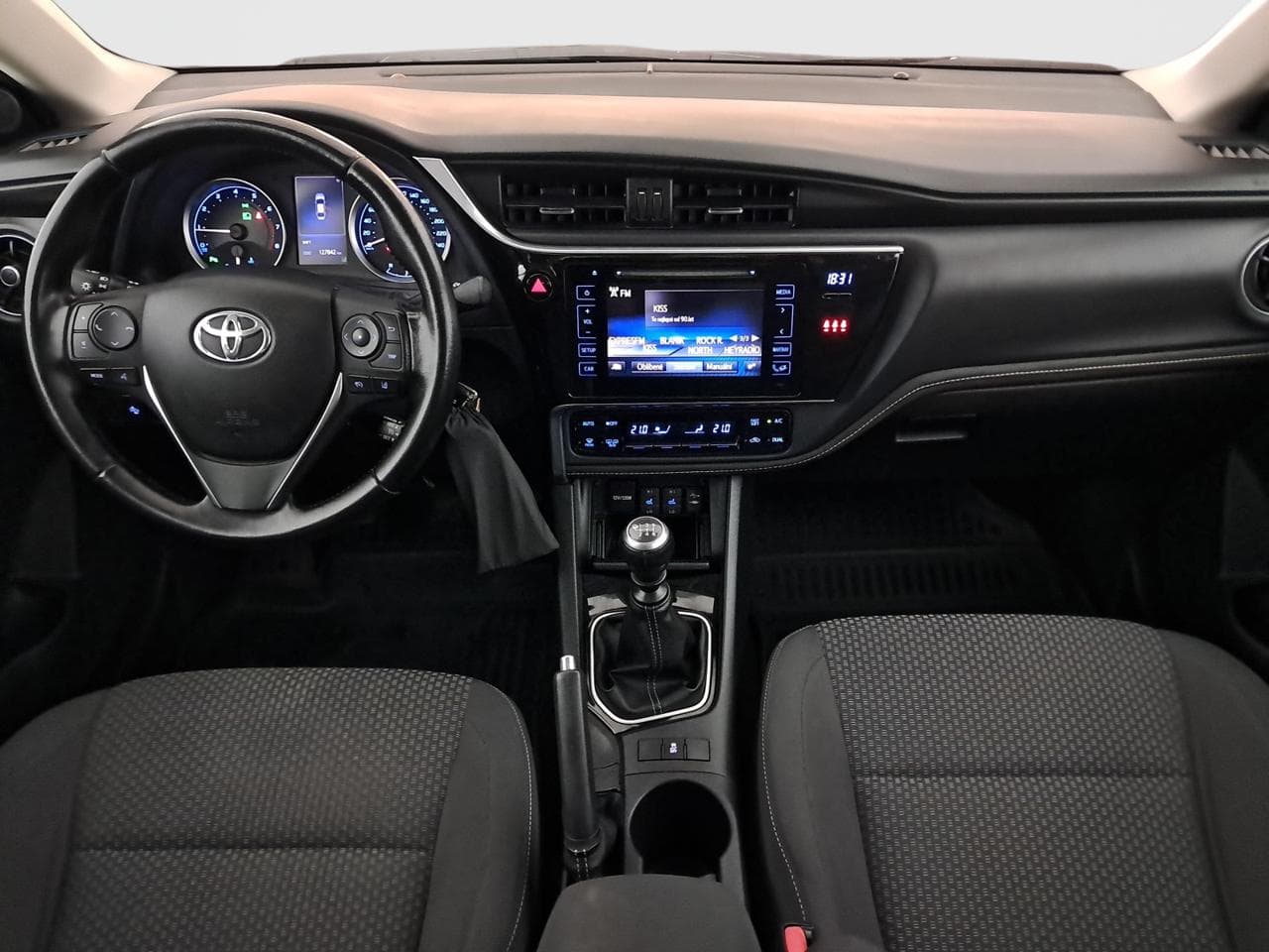 2017 Toyota COROLLA - 10