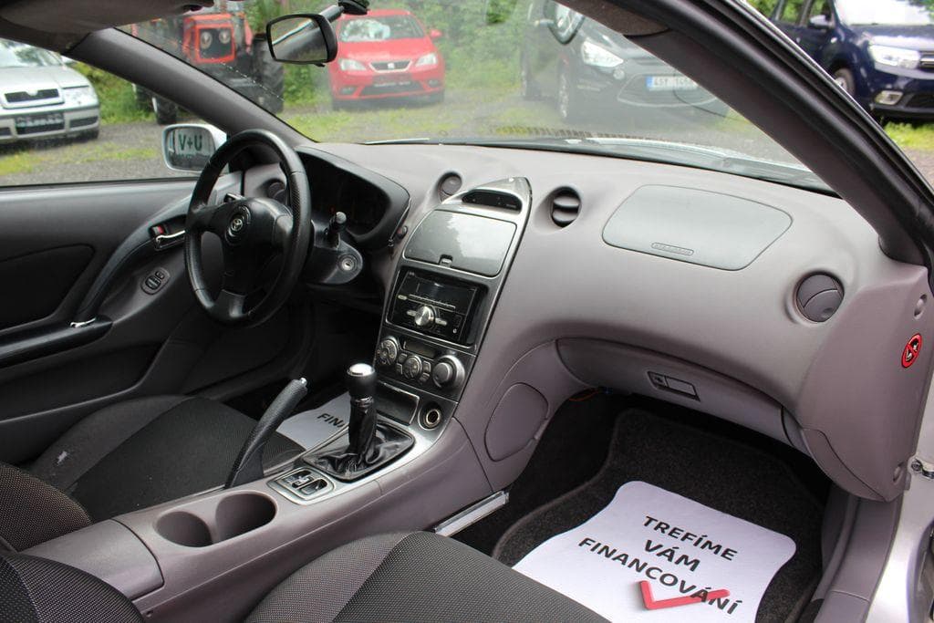 2000 Toyota Celica - 15